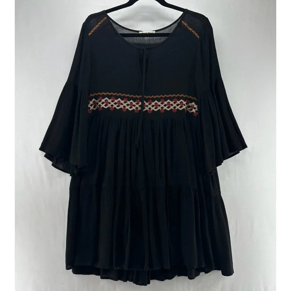 Hem & Thread Dress Sz S Peasant Tunic Embroidered Tiered 3/4 Sleeve Rayon Black